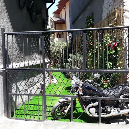 Hotel Motor House Unirii Bukarest Exterior foto